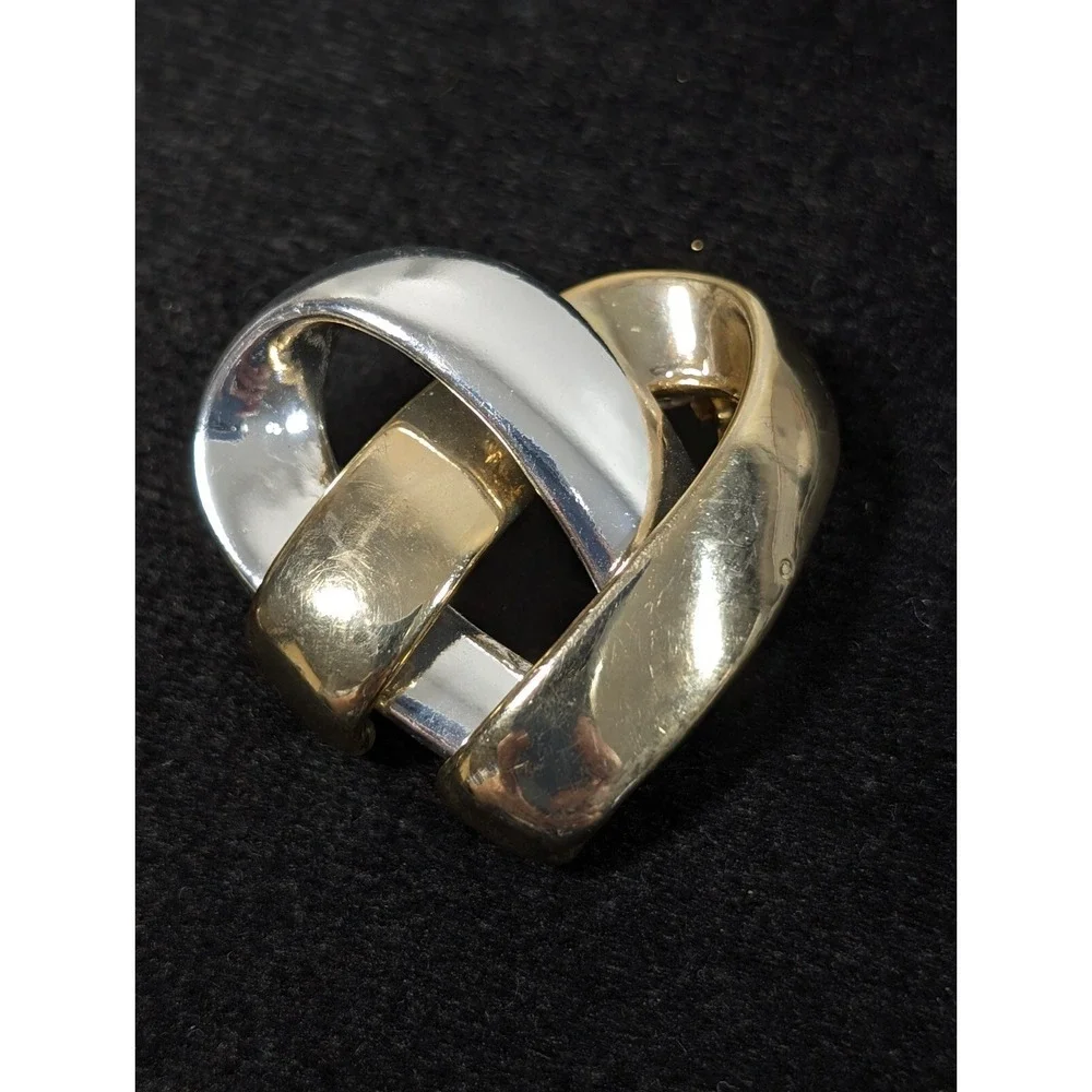 Vintage Two Tone Ribbon Heart Intertwined Brooch Pin Gold Tone Silver Tone Retro